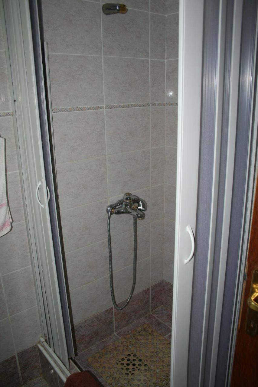 Apartment Beachfront In Becici,rafilovici,budva *
